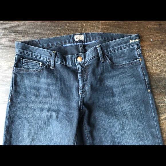 Gold Sign Passion Cotton Blend Flare Leg Jeans - Picture 2 of 8